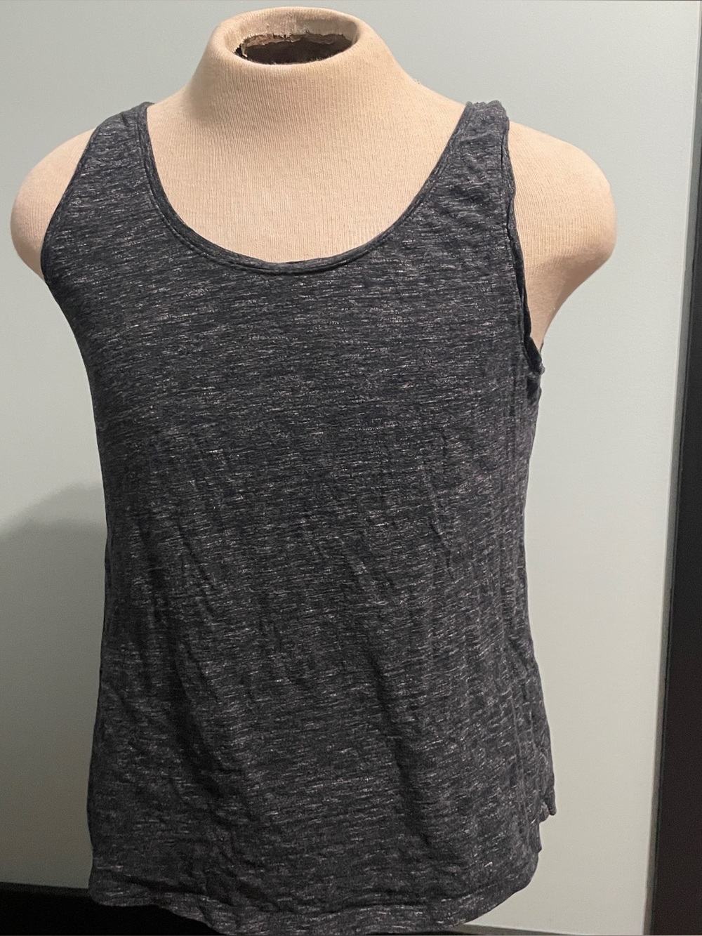 Old Navy Gray Relaxed L Racerback Tank Top